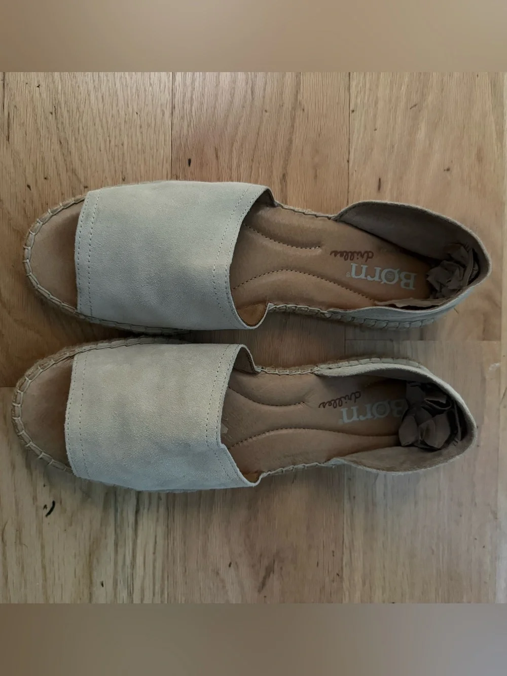 Born Women’s Suede upper Cream Espadrille Slide Sandals